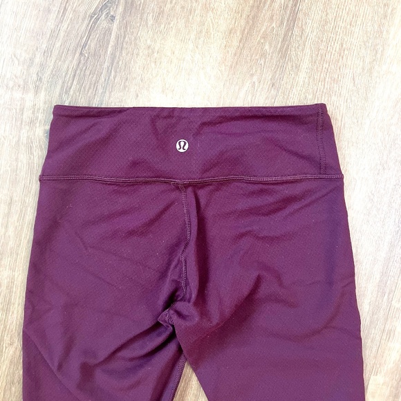 lululemon athletica Pants - Lululemon Maroon Leggings with Slight Pattern